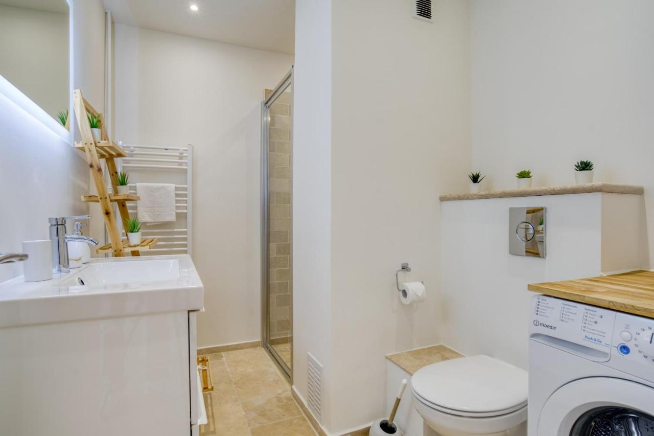 Appartement Bricka - Welkeys Антиб Екстериор снимка